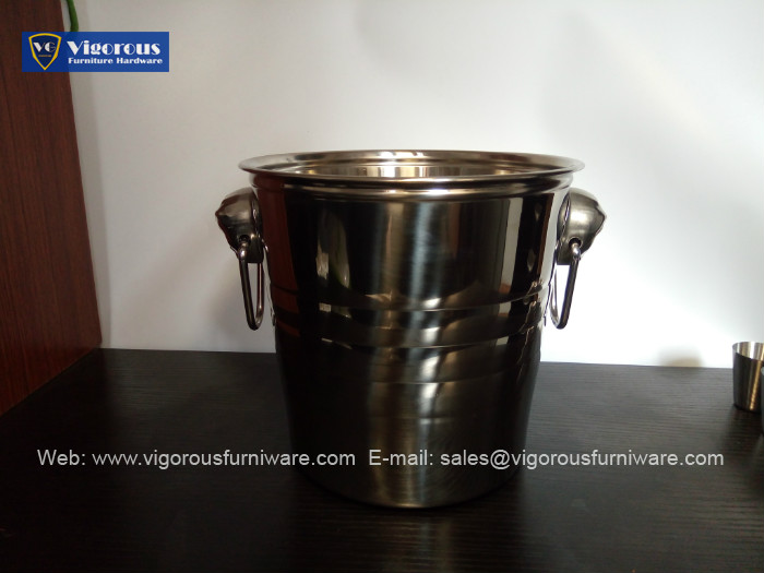 1-stainless-steel-beer-ice-bucket-3l-5l-7l-www-vigorousfurniware-com