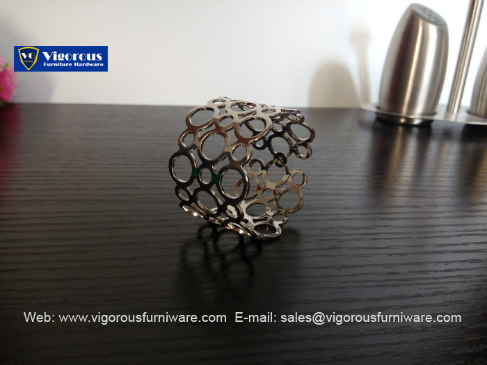 round-circle-nickel-plating-napkin-ring-napkin-holder-6