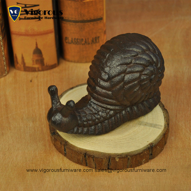 Snail door stoppers 2