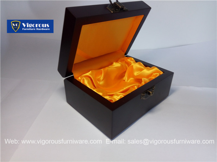 vigorous-furniture-hardware-custom-oem-wooden-box191