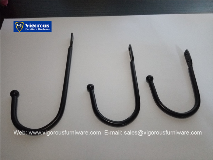 vigorous-manufacture-of-box-corner-hinge-lock-hook-and-handle210