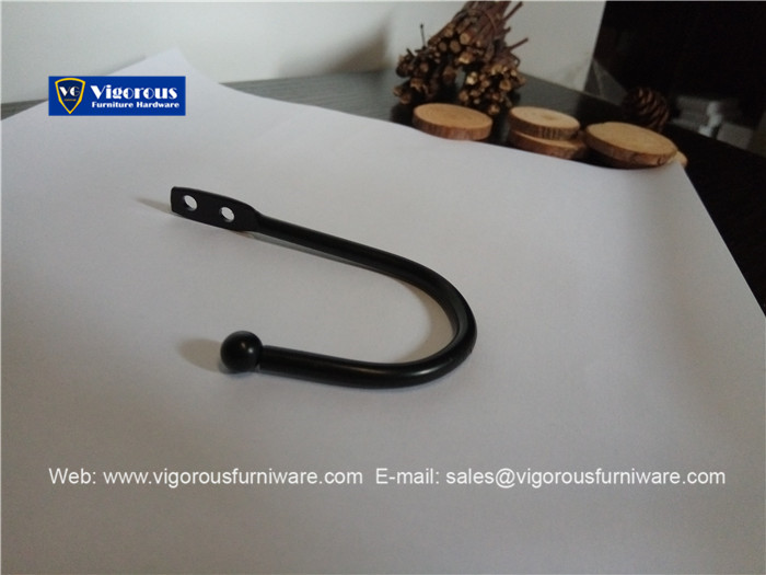 vigorous-manufacture-of-box-corner-hinge-lock-hook-and-handle218