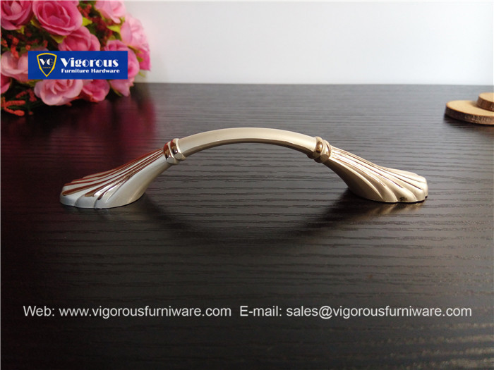 vigorous-manufacture-of-furniture-hardware-high-quality-handle-knob-hook-and-hinge02