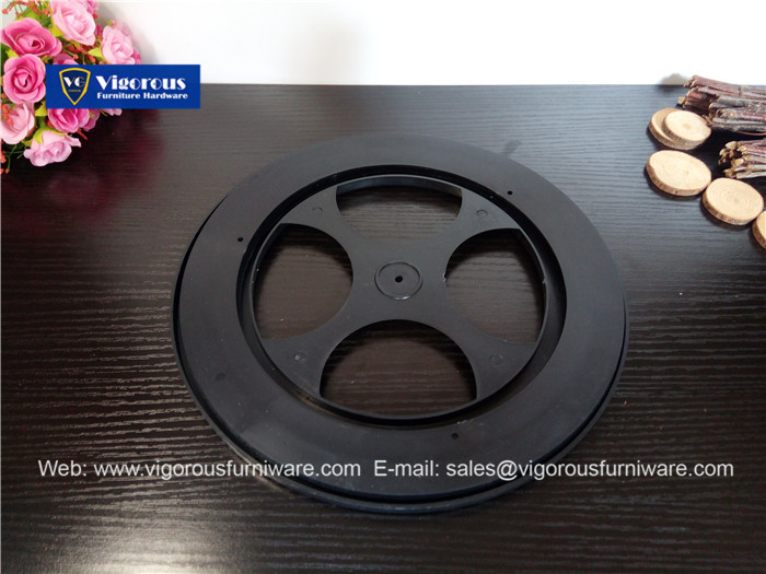 vigorous-manufacture-of-metal-or-plastic-arcylic-swivel-all-size-for-choose70