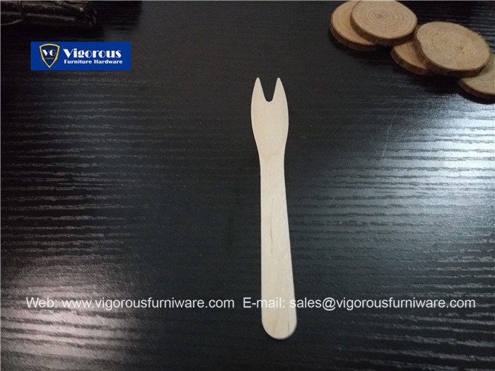 vigorous-manufacture-of-wooden-disposable-spoon-fork-coffee-stir-125