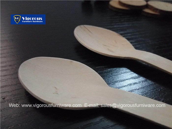 vigorous-manufacture-of-wooden-disposable-spoon-fork-coffee-stir-160