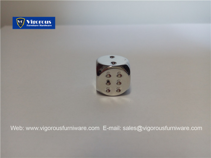 vigorous-manufacture-of-wooden-or-metal-or-plastic-dice-customize-design15