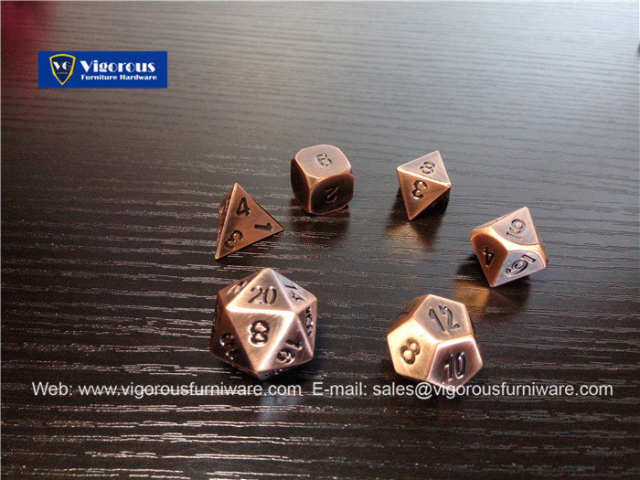 vigorous-manufacture-of-wooden-or-metal-or-plastic-dice-customize-design18