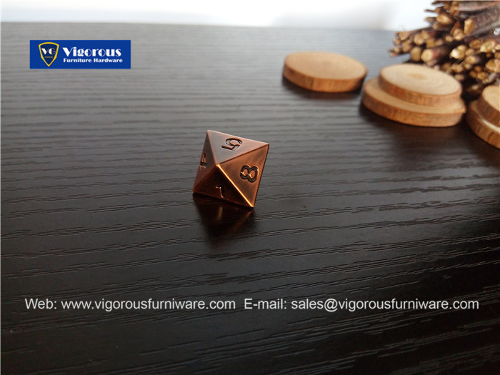 vigorous-manufacture-of-wooden-or-metal-or-plastic-dice-customize-design189