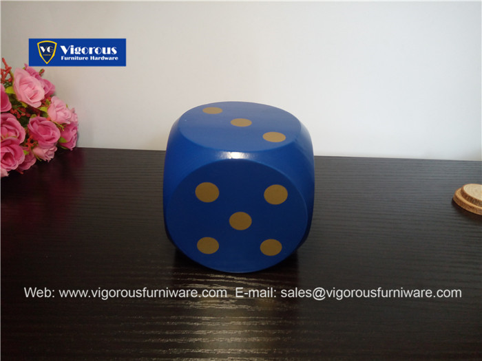 vigorous-manufacture-of-wooden-or-metal-or-plastic-dice-customize-design28