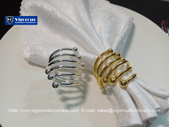 vigorous-tableware-gold-and-silver-plating-napkin-ring-napkin-holder-1