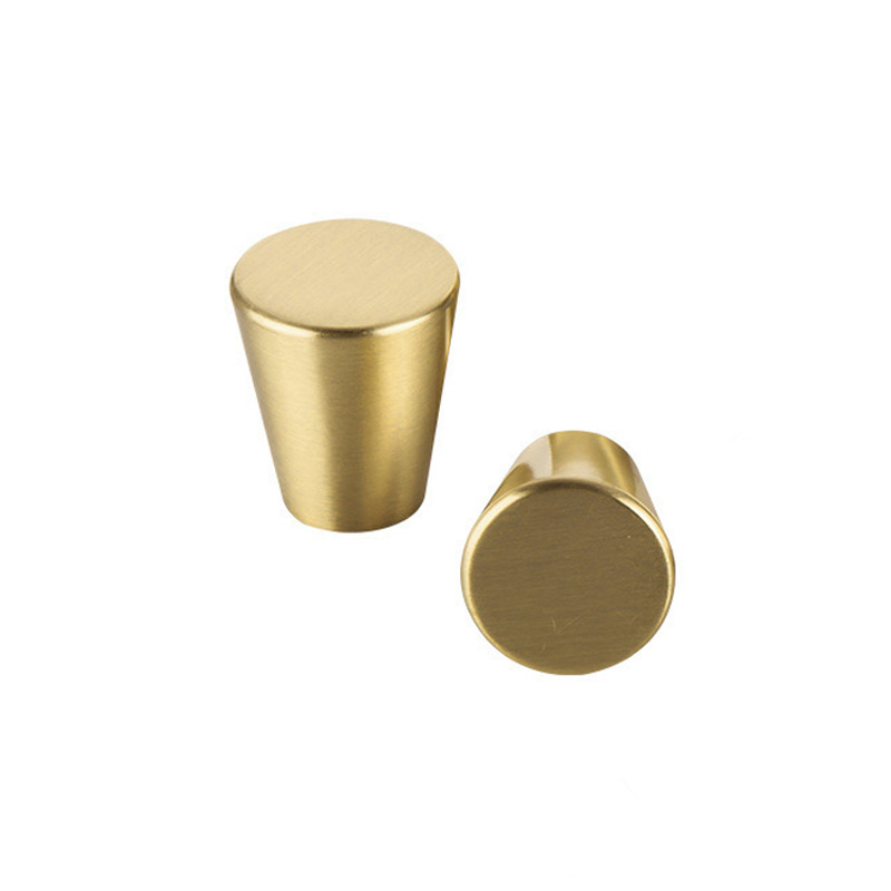 brass small knob (1)