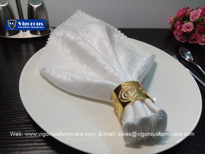 gold-plating-napkin-ring-napkin-holder3