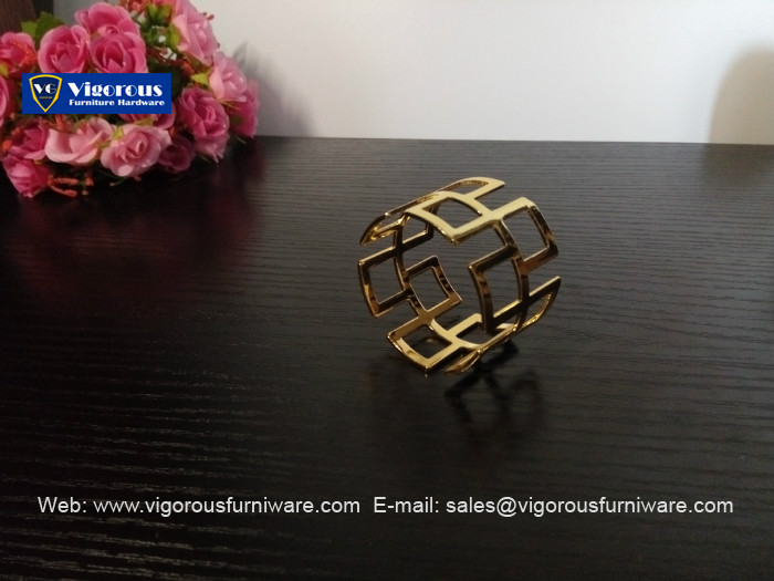 metal-tableware-gold-color-round-napkin-ring-napkin-holder-6