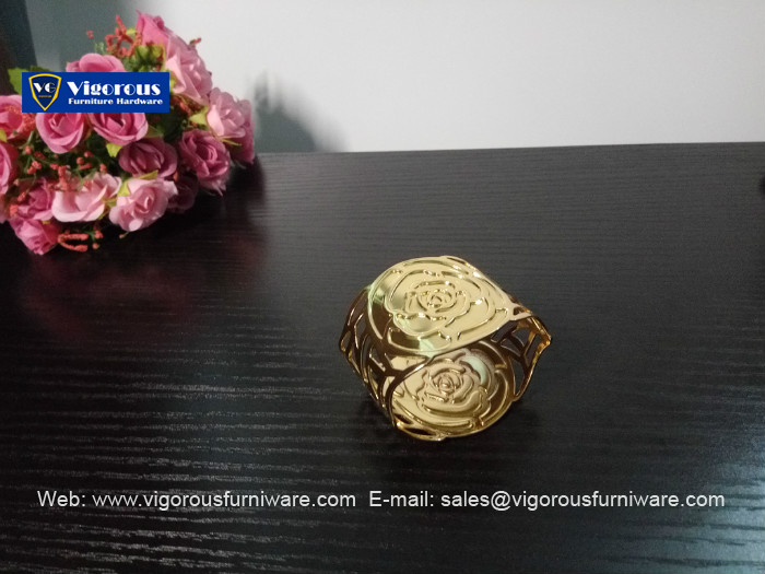 metal-tableware-gold-plating-rose-napkin-ring-napkin-holder-6