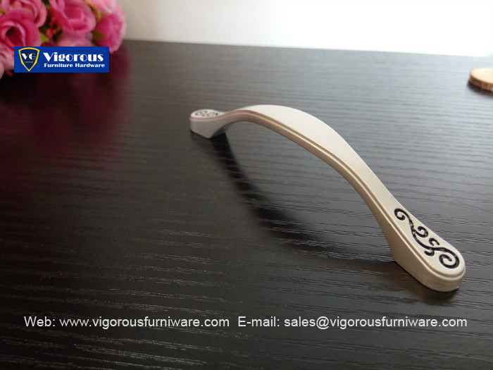 shenzhen-vigorous-manufacture-of-furniture-handle-knob-hook-caster38