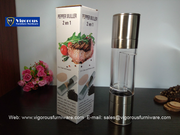 shenzhen-vigorous-manufacture-of-pepper-mill-salt-shaker-auto-battery-mill-225