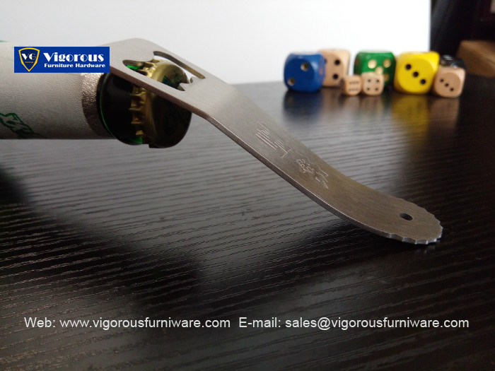 shenzhen-vigorous-manufacture-of-stainless-steel-s-s-oem-custom-bear-opener38