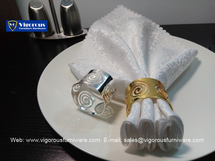 silver-and-gold-plating-napkin-ring-napkin-holder-5